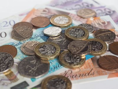 Teachers, nurses and civil servants ‘could be offered higher pay for lower pensions’