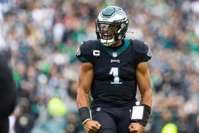 Eagles to wear all-black uniforms in season finale vs. the Giants