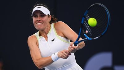 Birrell takes top-10 scalp, Joint scares Azarenka