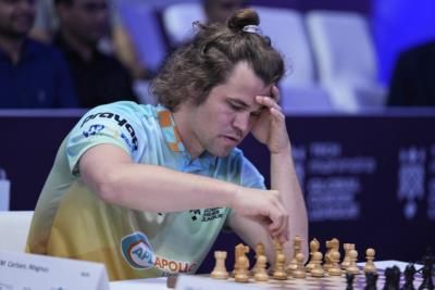 Magnus Carlsen Returns To World Blitz Championship After Dress Code Dispute