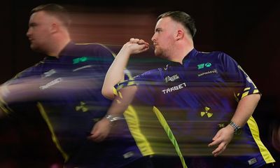 PDC World Darts Championship: Littler overpowers Aspinall to set up Bunting clash – as it happened