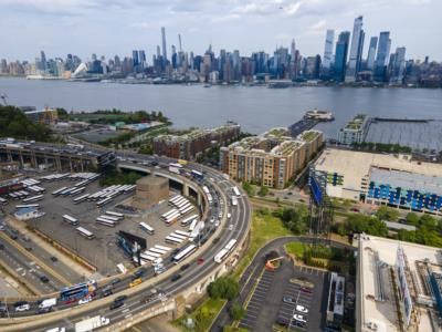 New York To Implement Congestion Pricing Plan In Manhattan