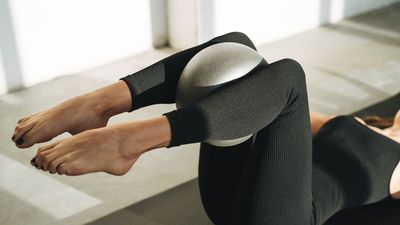 No sit-ups here - a Pilates instructor recommends this 15-minute workout to strengthen your core without a single one