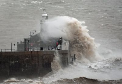 Three-day snow warning as UK starts 2025 with heavy rain, flood alerts and a major incident