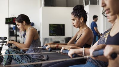 How to use a rowing machine to lose weight