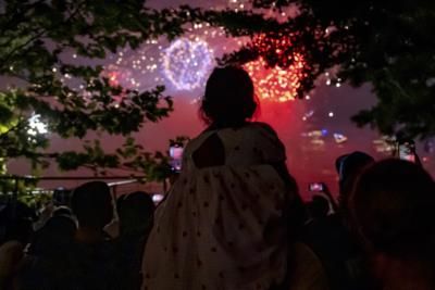 Fatal New Year's Eve Fireworks Explosion In Honolulu Neighborhood