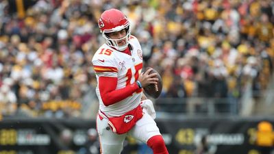 Patrick Mahomes to Sit Out Chiefs' Week 18 Finale vs. Broncos