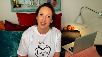 'It was walking and getting out that really did help' - Miranda Hart reveals how being outside helped her battle chronic illness