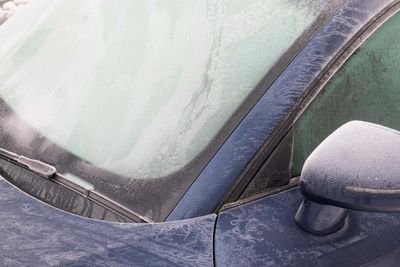 Quarter of drivers have left car running unattended to de-ice windscreen – poll