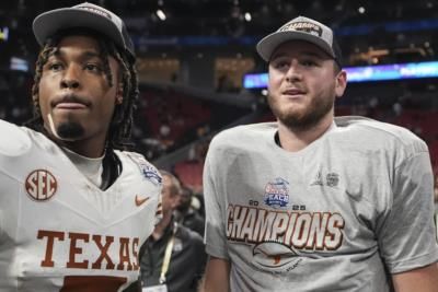 Texas Edges Out Arizona State In Peach Bowl Thriller