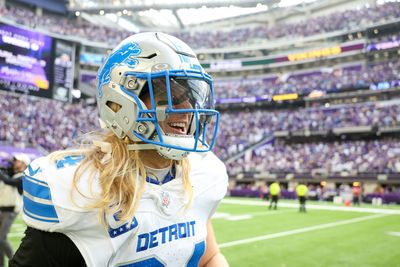 Alex Anzalone designated for return, begins practicing as Lions prep for Vikings in Week 18