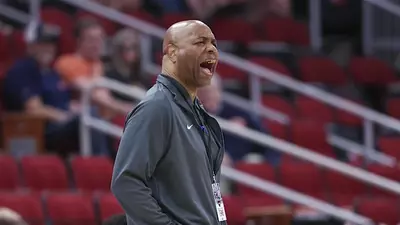 FSU’s Leonard Hamilton Faces Lawsuit from 6 Former Players