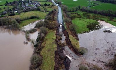 Embankment of 18th-century canal in Cheshire collapses after flooding