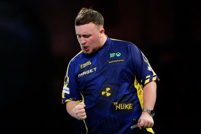 Luke Littler closes in on history after easing into World Championship final