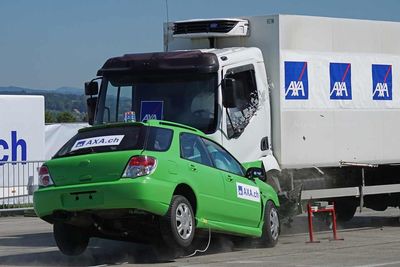 Fatal Outcomes of Skull Fractures in Truck Collisions