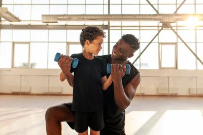 Expert tips for exercising as a family in 2025, from workouts to games