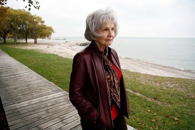 Why Alice Munro’s Biographer Left Her Daughter’s Abuse Out of His Book