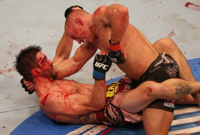 UFC full fight: Legend Georges St-Pierre dominates Carlos Condit after surgery layoff