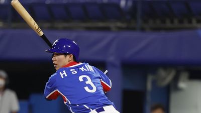 Dodgers, Korean Infielder Hye-seong Kim Agree to Three-Year Contract