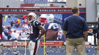 Bill Belichick Relays Heartwarming Message to Randy Moss Amid Cancer Recovery