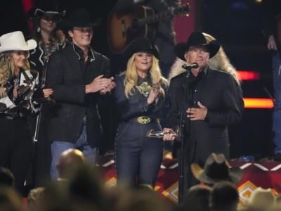 Country Star Lainey Wilson Teases Possible Engagement With Boyfriend