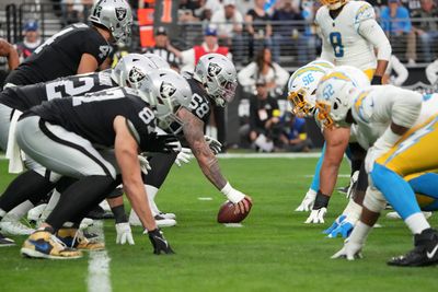 Raiders going with hot hand on offensive line in finale vs Chargers