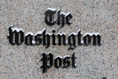 Bezos toon axed, WaPo cartoonist quits