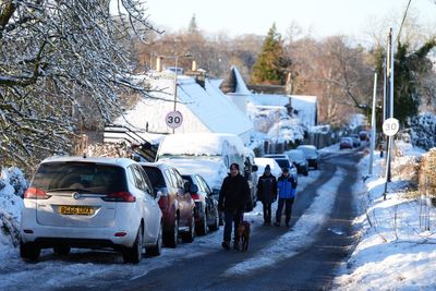 Heavy snow and freezing rain sweep in as amber warnings come into force