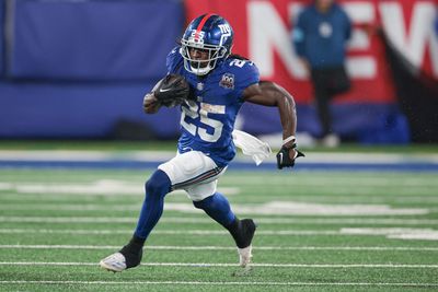 Giants sign RB Dante Miller to active roster, elevate two