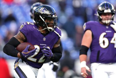 Ravens RB Derrick Henry hilariously calls out Robert Griffin III, calls for QB Lamar Jackson to win MVP