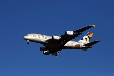 Panic after tyres of Boeing plane 'explode' during take-off at Melbourne Airport