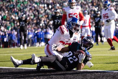 Sights and sounds from first half as Eagles hold a 10-0 lead over the Giants