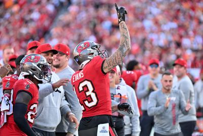 Mike Evans ties Jerry Rice with 11th consecutive 1,000-yard receiving season