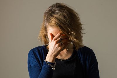 Calls to give paid ‘safe leave’ to people experiencing domestic abuse