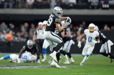 Raiders winners and losers in 34-20 defeat vs. Chargers