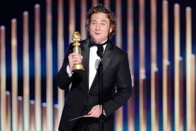 Jeremy Allen White Wins Golden Globe For Best Actor