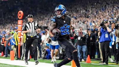 Jahmyr Gibbs Carries Lions to NFC North Title in Epic Four-TD Performance