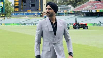'Everything was fine till Rahul Dravid. What happened suddenly?': Harbhajan Singh questions India's struggles