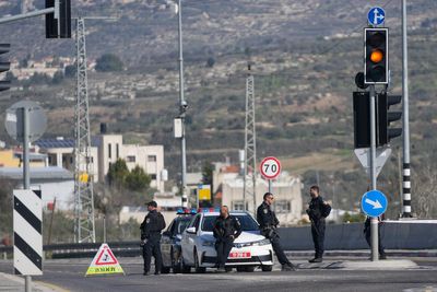 Shooting attack on a bus carrying Israelis in the occupied West Bank kills 3