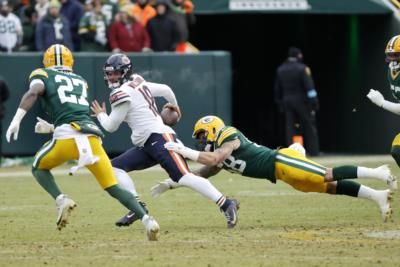 Bears End Losing Streak, Packers Lose Key Players