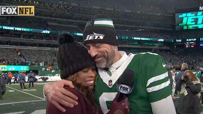 Aaron Rodgers and Pam Oliver Shared a Sweet Moment After Jets' Win