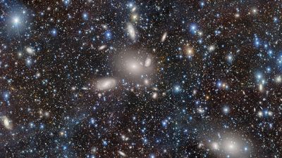 Dark Energy Camera captures thousands of galaxies in stunning image