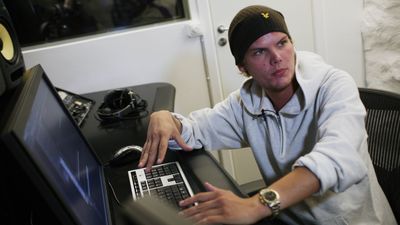 “I’m not the technical producer, I’ve learned how to use a compressor but I haven’t learned why it does what it does”: Revisiting the intuitive production skills that made Avicii a superstar