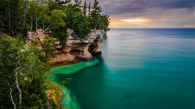 Scientists find hidden 'hotspot' that helped create the Great Lakes before North America even existed