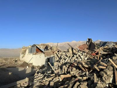 At least 126 killed as powerful earthquake hits Tibet