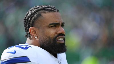 Chargers Signing Former Cowboys RB Ezekiel Elliott Ahead of Playoff Push