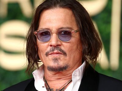 Johnny Depp issues warning to fans in worrying social media post