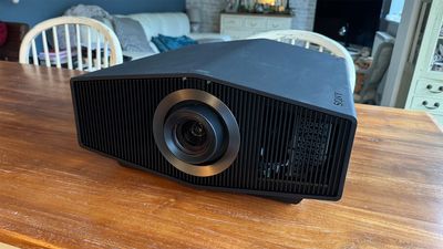 Sony Bravia Projector 9 (VPL-XW8100ES)