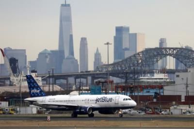 Two Bodies Found In Jetblue Plane Landing Gear Compartment