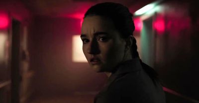 Everyone is obsessed with Kaitlyn Dever's "spot on" Abby in new The Last of Us season 2 trailer